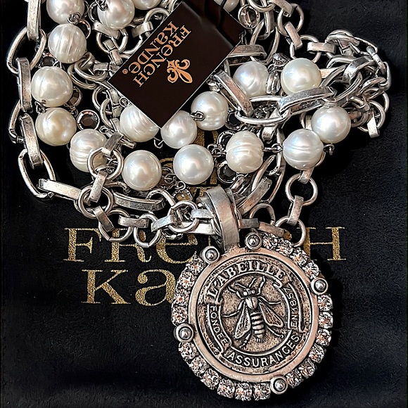 Custom French Kande Multi-Strand Necklace w/Crystal Bezel & Abeille Medallion - Picture 5 of 6